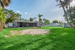 6537 Monmouth Rd, West Palm Beach, FL 33413 - Photo 27