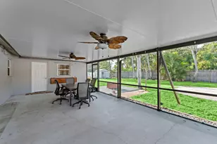 6537 Monmouth Rd, West Palm Beach, FL 33413 - Photo 29