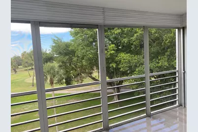 3960 Oaks Clubhouse Drive #401, Pompano Beach, FL 33069 - Photo 17