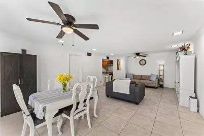 250 NW 43rd Place, Pompano Beach, FL 33064 - Photo 17