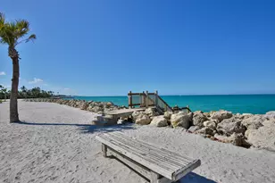 7816 Sanderling Rd, Sarasota, FL 34242 - Photo 29