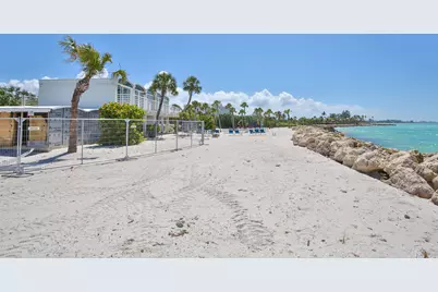 7816 Sanderling Road, Sarasota, FL 34242 - Photo 27