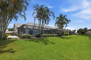 191 Parkwood Dr, Royal Palm Beach, FL 33411 - Photo 21