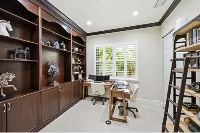 10469 Whitewind Circle, Boynton Beach, FL 33473 - Photo 23