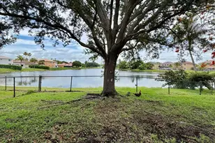 387 SW 206th Ave, Pembroke Pines, FL 33029 - Photo 23