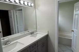 387 SW 206th Ave, Pembroke Pines, FL 33029 - Photo 13