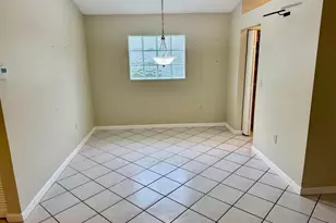 387 SW 206th Ave, Pembroke Pines, FL 33029 - Photo 7