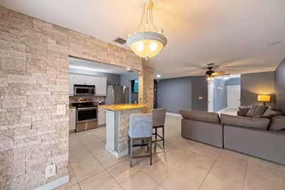 1928 E Discovery Cir Circle E, Deerfield Beach, FL 33442 - Photo 7