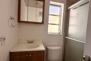8775 Park Blvd, Miami, FL 33172 - Photo 9