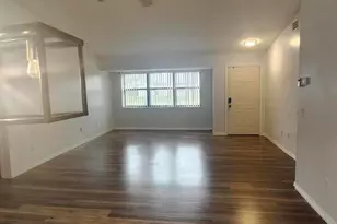 805 SE Cavern Ave, Port Saint Lucie, FL 34983 - Photo 3