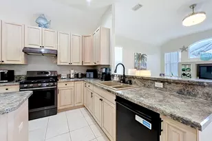 1343 Shoreline Cir, Sebastian, FL 32958 - Photo 17
