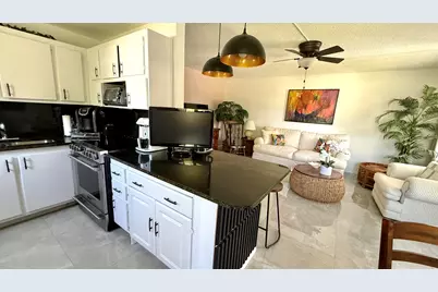 361 Tilford Q, Deerfield Beach, FL 33442 - Photo 11