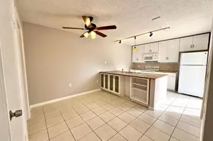 3217 32nd Way, West Palm Beach, FL 33407 - Photo 3