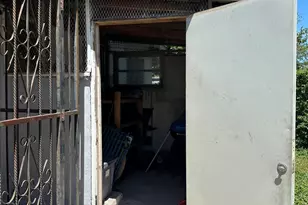 1000 NW 118th St, Miami, FL 33168 - Photo 9