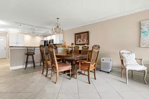 18900 Stewart Cir, Boca Raton, FL 33496 - Photo 9
