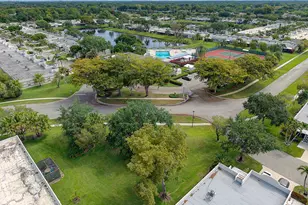 18900 Stewart Cir, Boca Raton, FL 33496 - Photo 37