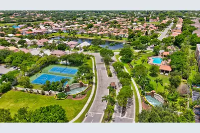 10253 N Serene Meadow Dr Drive N, Boca Raton, FL 33428 - Photo 37