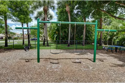 10253 N Serene Meadow Dr Drive N, Boca Raton, FL 33428 - Photo 43