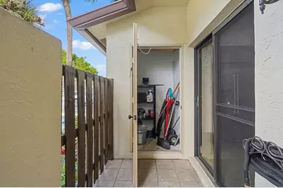 7620 NW 79th Avenue #J8, Tamarac, FL 33321 - Photo 21