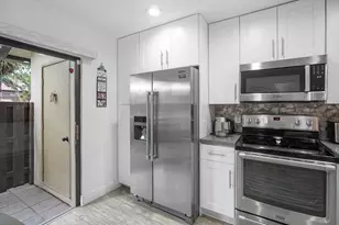 7620 NW 79th Ave, Tamarac, FL 33321 - Photo 3