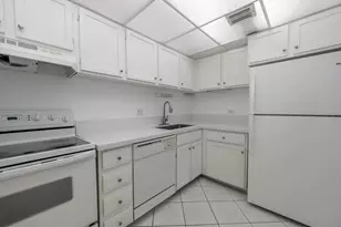 3660 Inverrary Dr, Lauderhill, FL 33319 - Photo 13