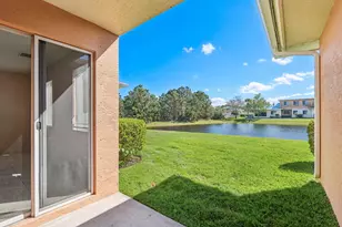 2584 SW Stockbridge Sq Square SW, Vero Beach, FL 32962 - Photo 3
