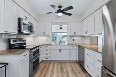 13344 Touchstone Place, Palm Beach Gardens, FL 33418 - Photo 9