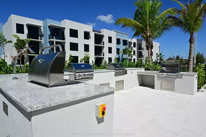 7200 W 4th Avenue #9-107, Hialeah, FL 33014 - Photo 1