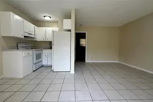 717 SE 16th St, Fort Lauderdale, FL 33316 - Photo 1