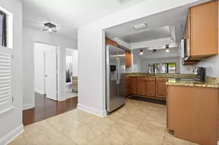 6215 SE Georgetown Pl, Hobe Sound, FL 33455 - Photo 3