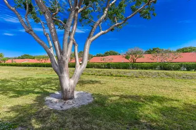 8109 Whispering Palm Drive, Boca Raton, FL 33496 - Photo 17