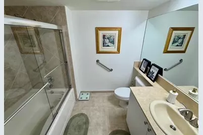 625 Casa Loma Boulevard #304, Boynton Beach, FL 33435 - Photo 17