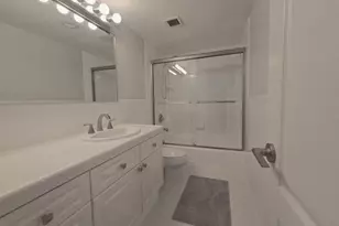 1301 River Reach Dr, Fort Lauderdale, FL 33315 - Photo 23