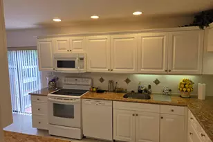 61 Eastgate Dr, Boynton Beach, FL 33436 - Photo 3