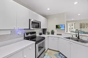 401 NW 16th Pl, Pompano Beach, FL 33060 - Photo 21