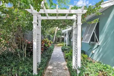 320 NE 1st Avenue, Delray Beach, FL 33444 - Photo 5