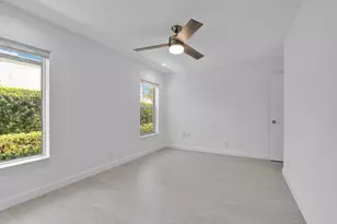 908 NE 8th Ave, Delray Beach, FL 33483 - Photo 23