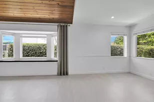 908 NE 8th Ave, Delray Beach, FL 33483 - Photo 11