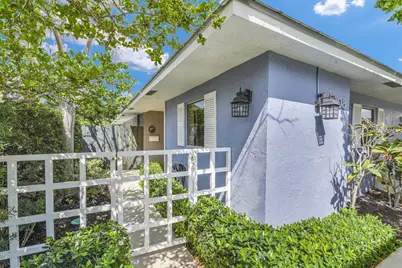 908 NE 8th Avenue, Delray Beach, FL 33483 - Photo 3