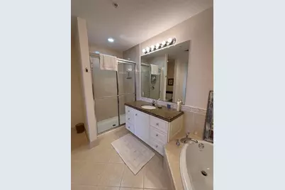 27 Harbour Isle Drive W #305, Fort Pierce, FL 34949 - Photo 17