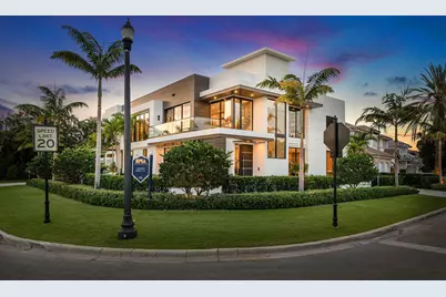 303 S Maya Palm Drive, Boca Raton, FL 33432 - Photo 1