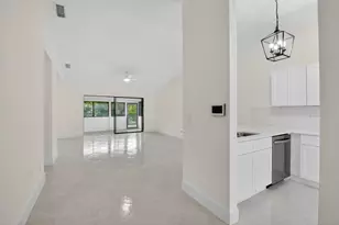 29 Fawlkland Cir, Boynton Beach, FL 33426 - Photo 7