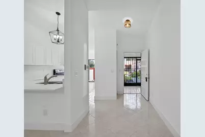 29 Fawlkland Circle, Boynton Beach, FL 33426 - Photo 11