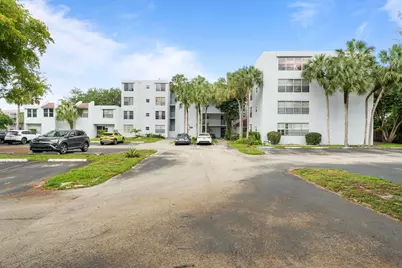 9470 Live Oak Place #204, Davie, FL 33324 - Photo 9