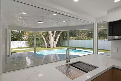979 NW 8th Street, Boca Raton, FL 33486 - Photo 11