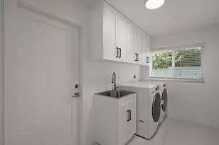 979 NW 8th St, Boca Raton, FL 33486 - Photo 63