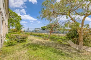 2037 Nassau Dr, Riviera Beach, FL 33404 - Photo 31