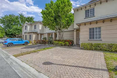 2037 Nassau Drive #2037, Riviera Beach, FL 33404 - Photo 3