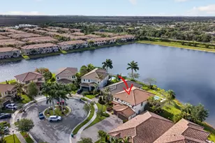9726 Blue Isle Bay, Parkland, FL 33076 - Photo 3