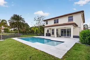 9726 Blue Isle Bay, Parkland, FL 33076 - Photo 5